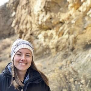 Meet your Posher, Elaina